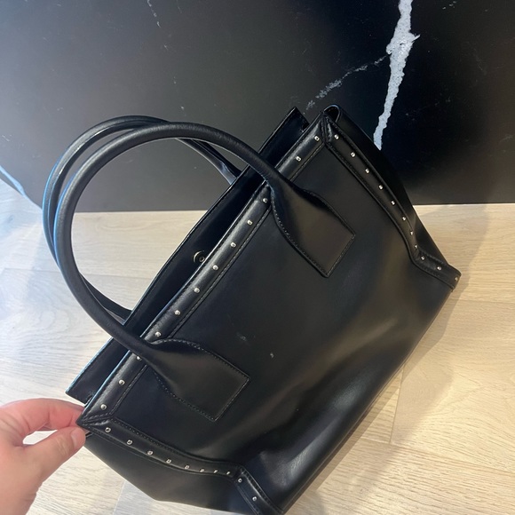 Kate Spade Leather Studded Hand bag - Picture 2 of 4